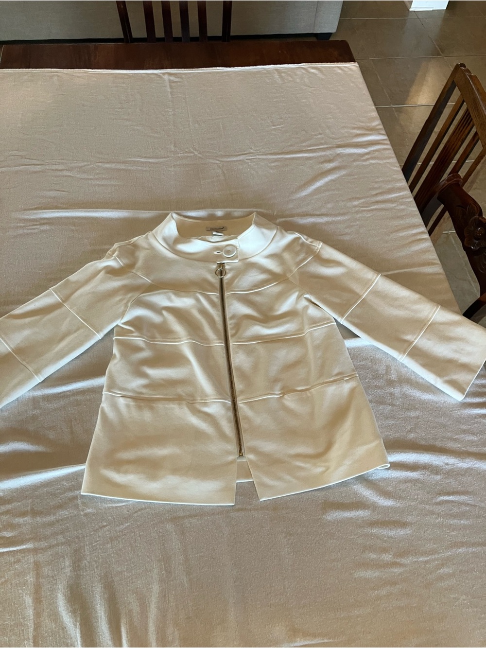 Women's Cream Zip-Front Blazer Jacket